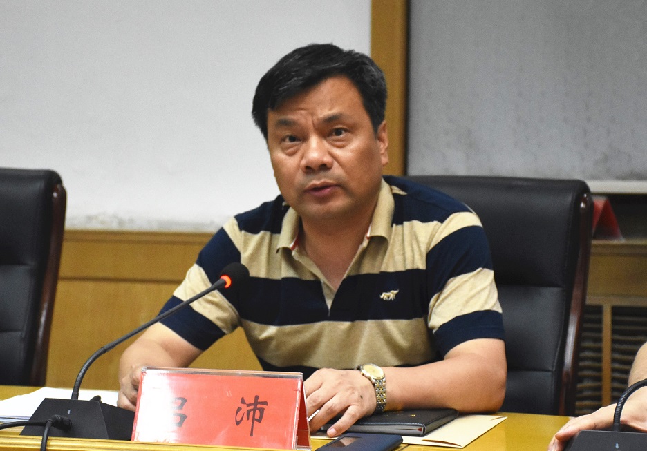 建档立卡贫困人口全数实现_建档立卡贫困卡图片(3)